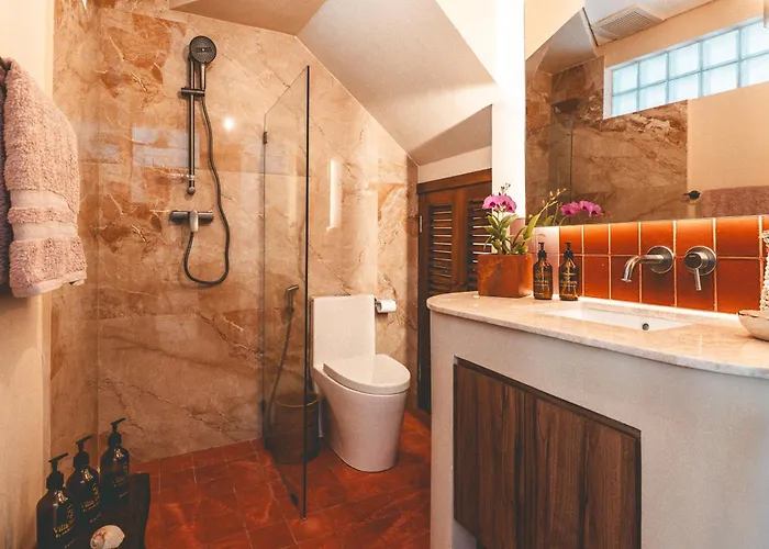 Warna Villas-villa Warni 2 Bedroom Private Pool, Tropical Style Quiet & Kitchen